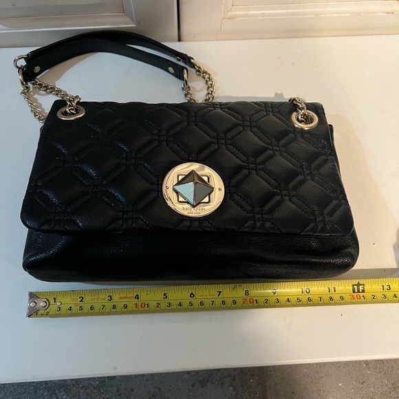 Kate Spade Astor Court Cynthia Shoulder
Bag. Black Leather. EUC - Picture 11 of 16